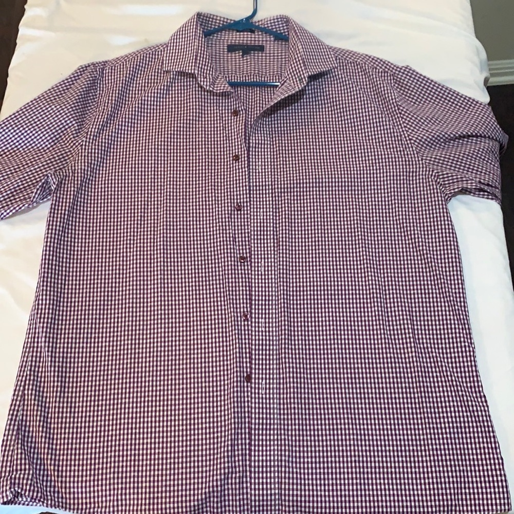 Hilfiger Wine color Spread Collar 17x34-35